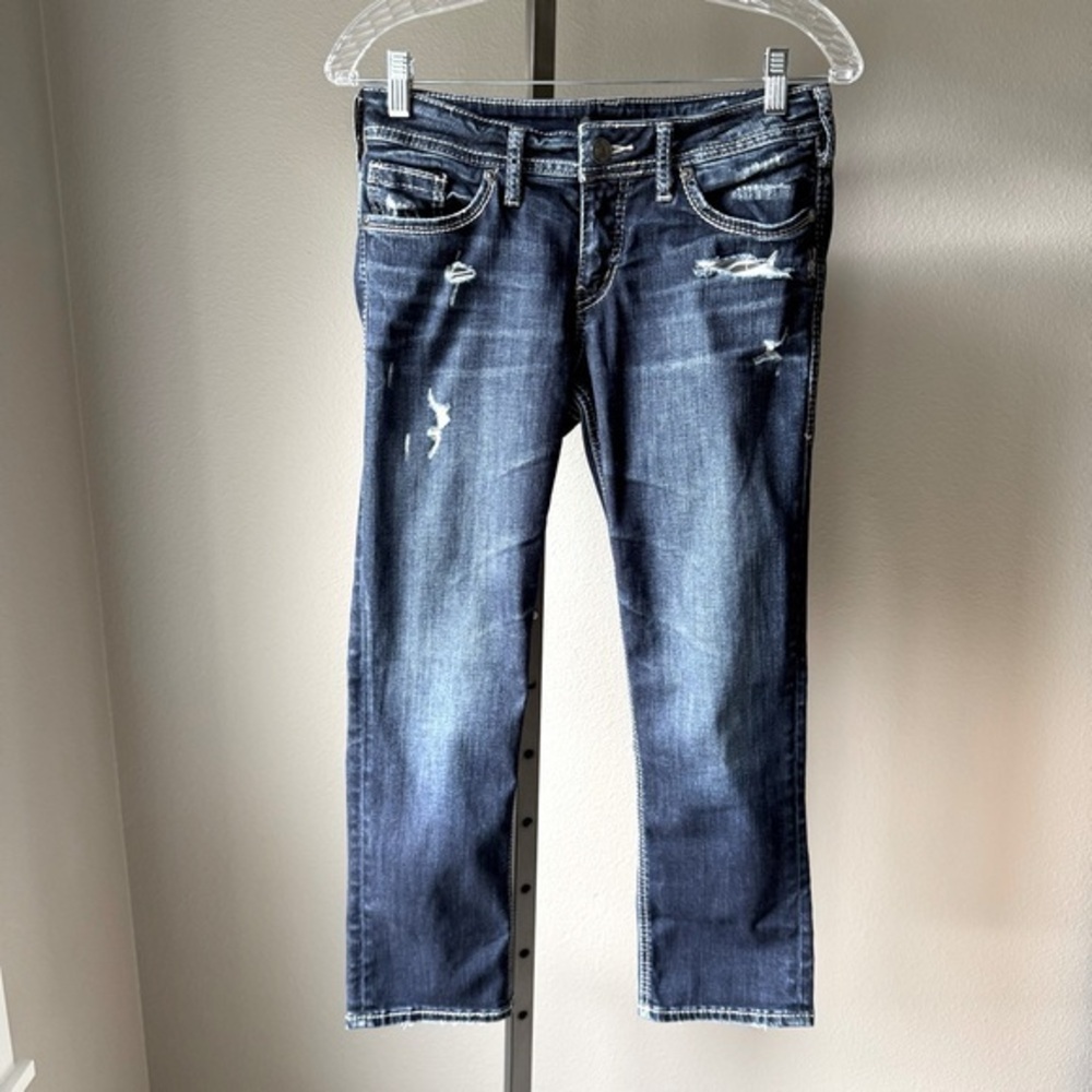 Silver Suki Capri women’s size 27 / 22.5